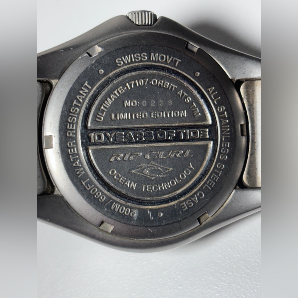 Limited Edition Rip Curl Tide System/Moon Phase Watch Swiss Mov. Stainless Steel - Picture 5 of 7
